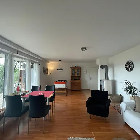 Sehr Schöne Neu Renovierte Spechthöhle Apartment *