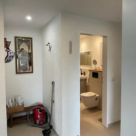 Sehr Schöne Neu Renovierte Spechthöhle Apartment Wehrheim