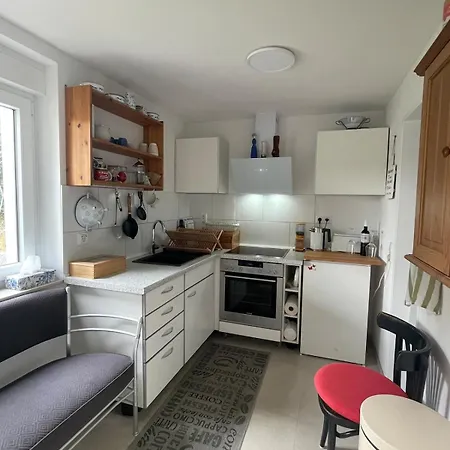 Sehr Schöne Neu Renovierte Spechthöhle Apartment Wehrheim