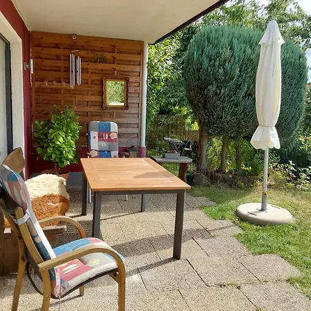 Sehr Schöne Neu Renovierte Spechthöhle * Wehrheim